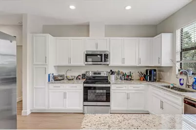 7314 Madrid Road, Weeki Wachee, FL 34613 - Photo 14