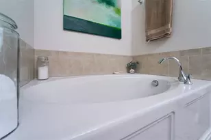 2802 Winglewood Cir, Lutz, FL 33558 - Photo 24