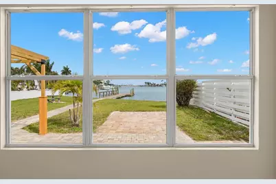 708 Sunset Cove, Madeira Beach, FL 33708 - Photo 16