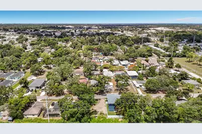 6461 28th Street N, Saint Petersburg, FL 33702 - Photo 8