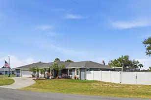 314 S Shore Dr, Osprey, FL 34229 - Photo 16