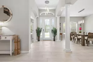 23 Poinciana Ln, Palm Coast, FL 32164 - Photo 2