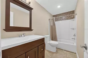 2078 Shadow Pine Dr, Brandon, FL 33511 - Photo 34