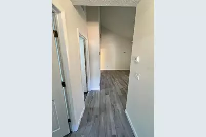 2678 Markham Court, Palm Harbor, FL 34684 - Photo 2