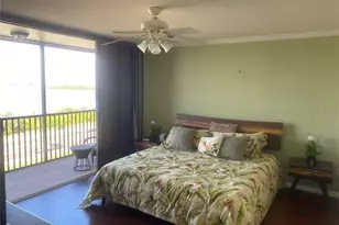 7100 Sunshine Skyway Ln S, Saint Petersburg, FL 33711 - Photo 12