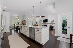 631 De Soto Dr, Tierra Verde, FL 33715 - Photo 10