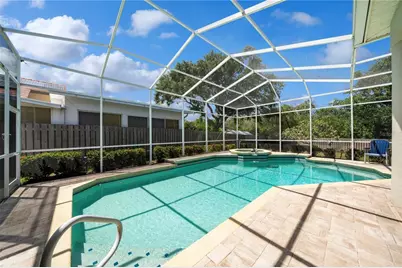 961 Live Oak Avenue NE, Saint Petersburg, FL 33703 - Photo 48