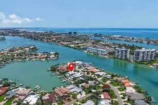 1260 81st St S, Saint Petersburg, FL 33707 - Photo 68