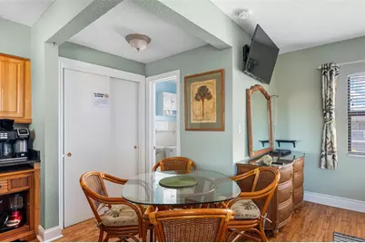 16333 Gulf Boulevard #210, Saint Petersburg, FL 33708 - Photo 4