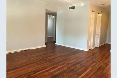 12404 Hibiscus Oak Place #202, Tampa, FL 33612 - Photo 8
