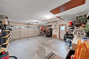 13094 Huntington Woods Ave, Spring Hill, FL 34609 - Photo 32