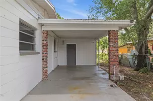 7815 Pine Hill Dr, Tampa, FL 33617 - Photo 18