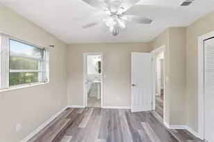 7815 Pine Hill Dr, Tampa, FL 33617 - Photo 10