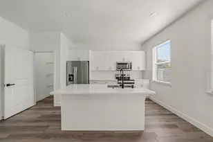 1905 E 23rd Ave, Tampa, FL 33605 - Photo 10