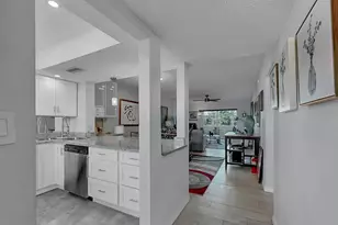 7321 Central Ave, Saint Petersburg, FL 33710 - Photo 6