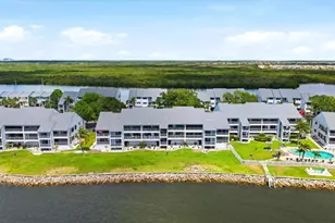 818 Bahia Del Sol Dr, Ruskin, FL 33570 - Photo 42