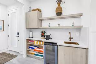 30 80th Ave, Treasure Island, FL 33706 - Photo 16
