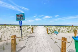 30 80th Ave, Treasure Island, FL 33706 - Photo 16
