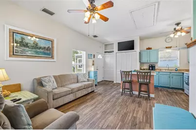 [Address not provided], Tampa, FL 33612 - Photo 30