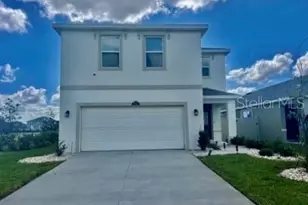31284 Penny Surf Loop, Wesley Chapel, FL 33545 - Photo 2