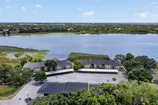 10125 Sailwinds Blvd N, Largo, FL 33773 - Photo 52