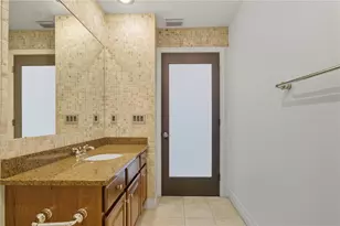 449 S 12th St, Tampa, FL 33602 - Photo 6