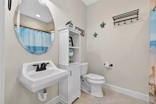 6080 Moorings Dr S, Saint Petersburg, FL 33712 - Photo 18
