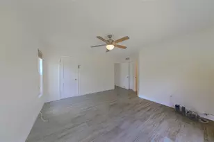 10215 Regal Dr, Largo, FL 33774 - Photo 24
