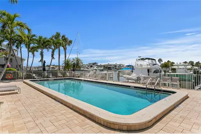 360 Pinellas Bayway S #I, Saint Petersburg, FL 33715 - Photo 12