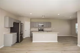 33601 Noble Creek Place, Dade City, FL 33525 - Photo 12