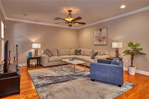 6211 S MacDill Ave, Tampa, FL 33611 - Photo 2
