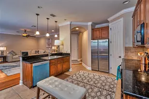6211 S MacDill Ave, Tampa, FL 33611 - Photo 4
