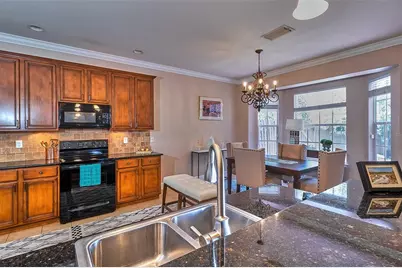 6211 S Macdill Avenue #2, Tampa, FL 33611 - Photo 6