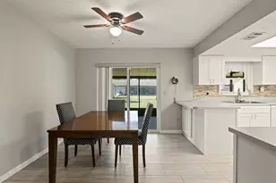 11403 Fillmore Ave, Seffner, FL 33584 - Photo 14