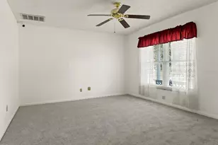 11403 Fillmore Ave, Seffner, FL 33584 - Photo 8