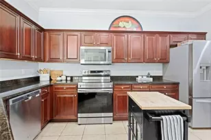 3348 Chapel Creek Cir, Wesley Chapel, FL 33544 - Photo 22