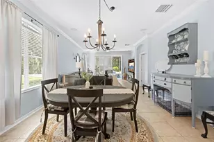 3348 Chapel Creek Cir, Wesley Chapel, FL 33544 - Photo 6
