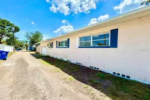 631 45th Ave N, Saint Petersburg, FL 33703 - Photo 4