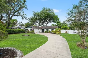 8115 N Ola Ave, Tampa, FL 33604 - Photo 2