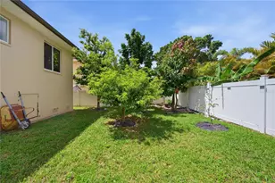 8286 N 97th N St, Seminole, FL 33777 - Photo 42