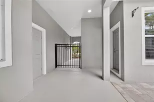 6411 Blue Sail Ln, Apollo Beach, FL 33572 - Photo 4