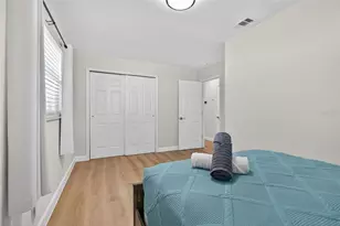 10402 N Pawnee Ave, Tampa, FL 33617 - Photo 22