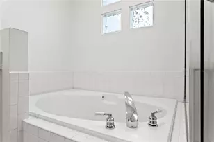 1119 Shipwatch Cir, Tampa, FL 33602 - Photo 40