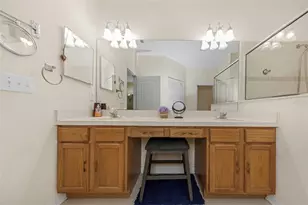 19238 Weymouth Dr, Land O Lakes, FL 34638 - Photo 14