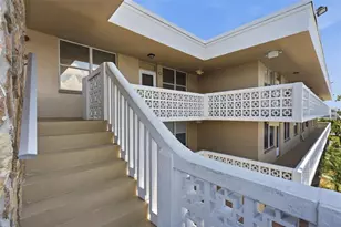 4915 Bay Street NE, Saint Petersburg, FL 33703 - Photo 36
