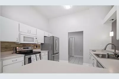 [Address not provided], Land O Lakes, FL 34639 - Photo 16