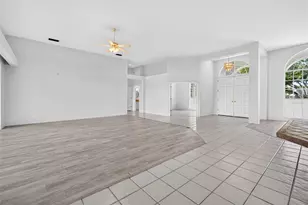 8911 Riverlachen Way, Riverview, FL 33578 - Photo 16