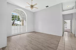 8911 Riverlachen Way, Riverview, FL 33578 - Photo 10