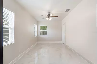 15040 Lake Magdalene Boulevard, Tampa, FL 33618 - Photo 58