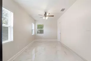 15040 Lake Magdalene Blvd, Tampa, FL 33618 - Photo 58